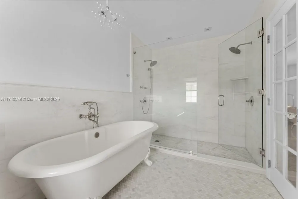 6655 Pinetree Ln, Miami Beach, FL 33141