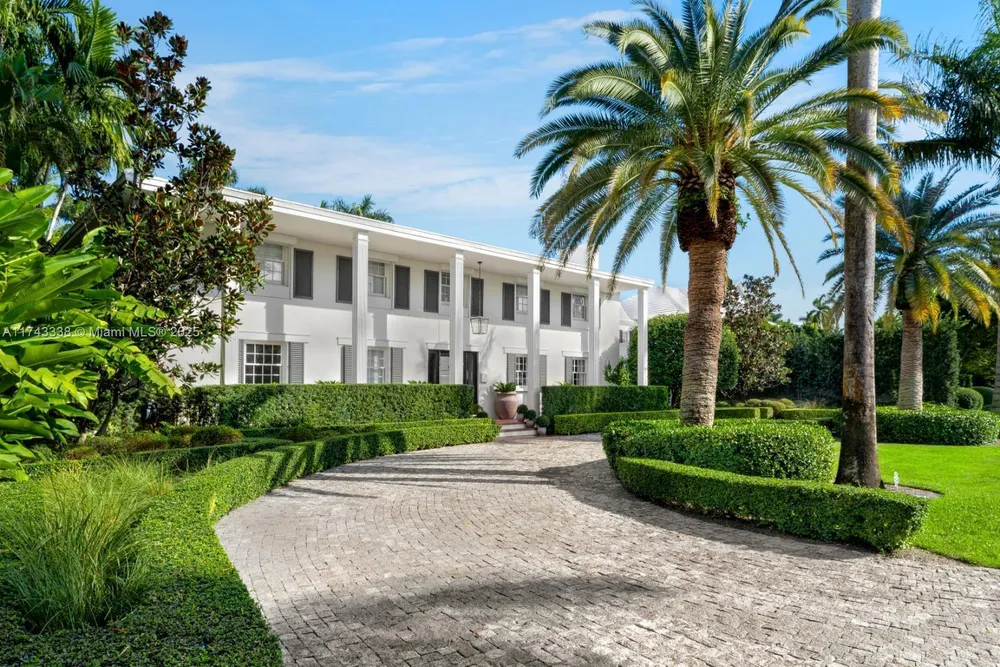 6655 Pinetree Ln, Miami Beach, FL 33141