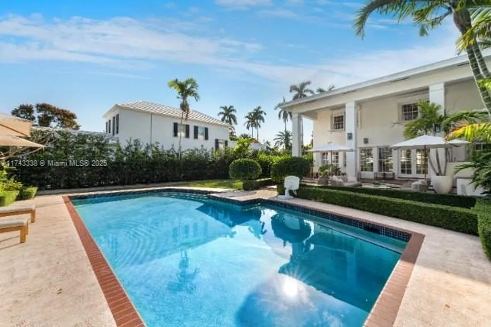 6655 Pinetree Ln, Miami Beach, FL 33141