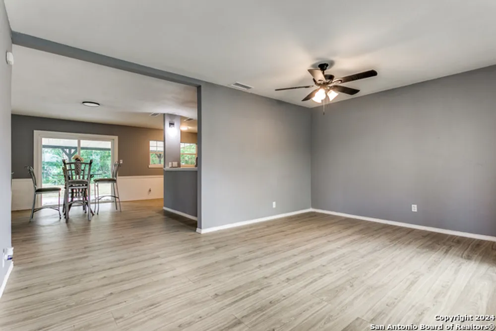 7610 Sage Oak St, Live Oak, TX 78233