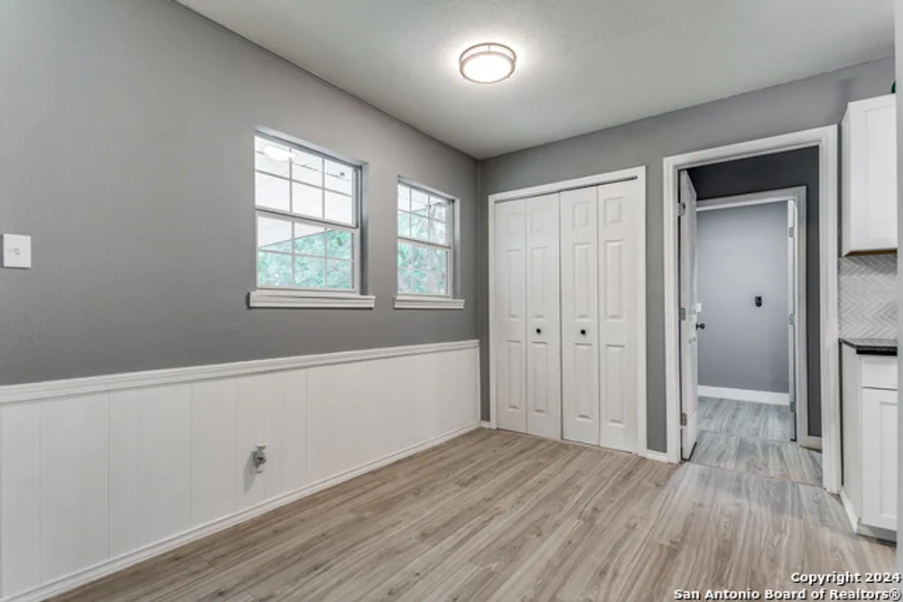 7610 Sage Oak St, Live Oak, TX 78233