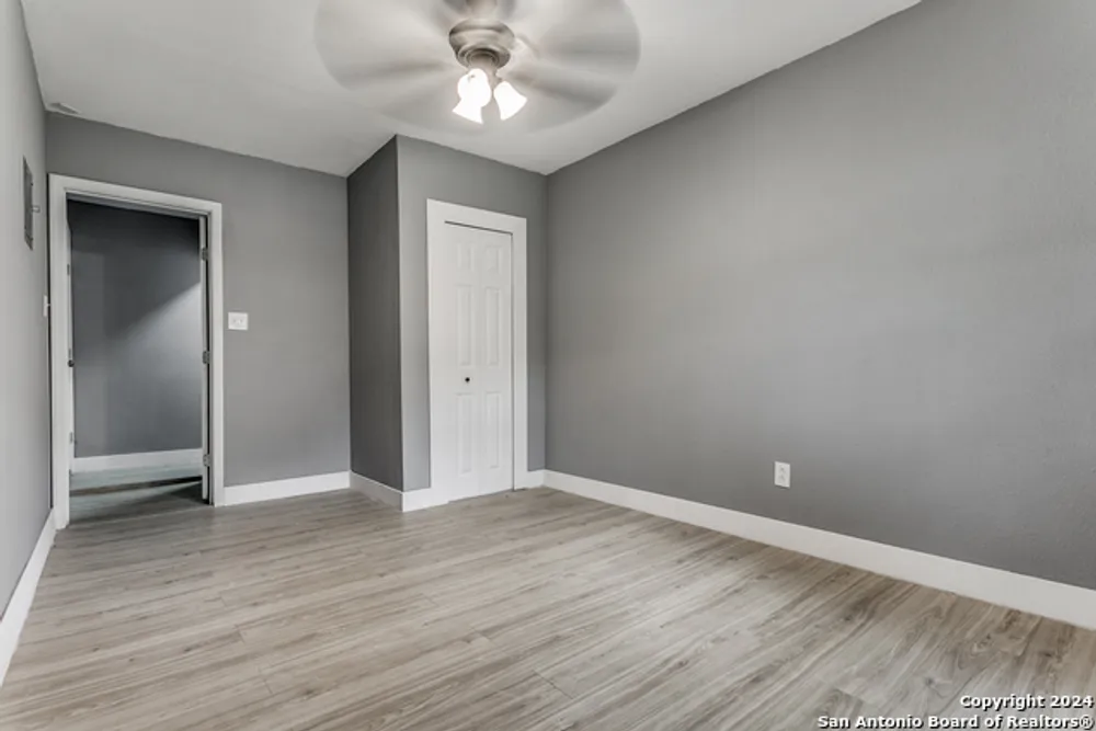 7610 Sage Oak St, Live Oak, TX 78233