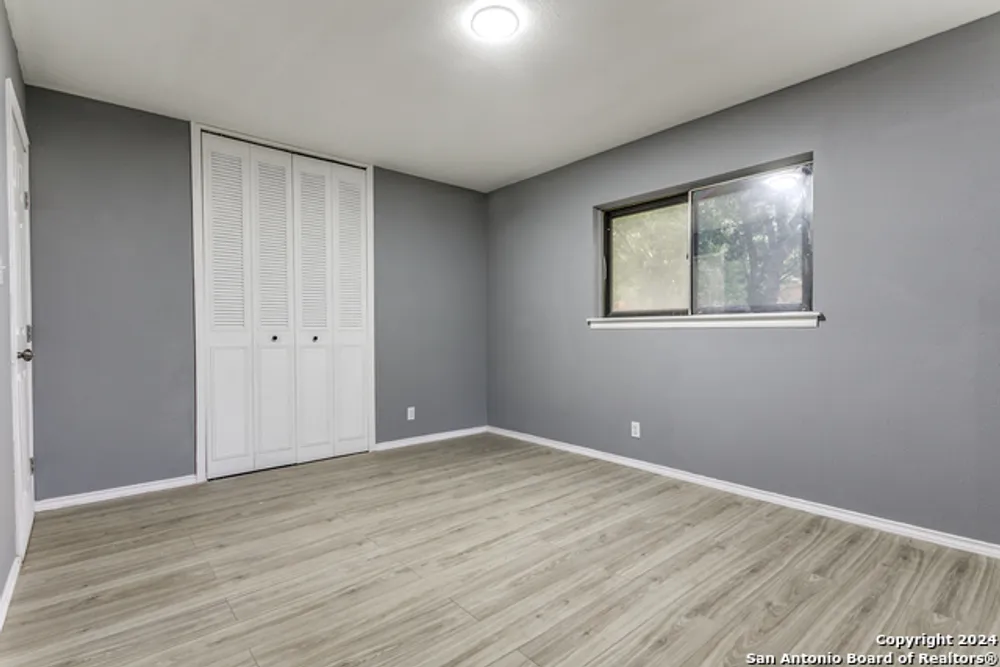 7610 Sage Oak St, Live Oak, TX 78233