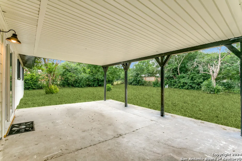7610 Sage Oak St, Live Oak, TX 78233