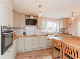 Royal Birkdale Way, NORMANTON thumb 3