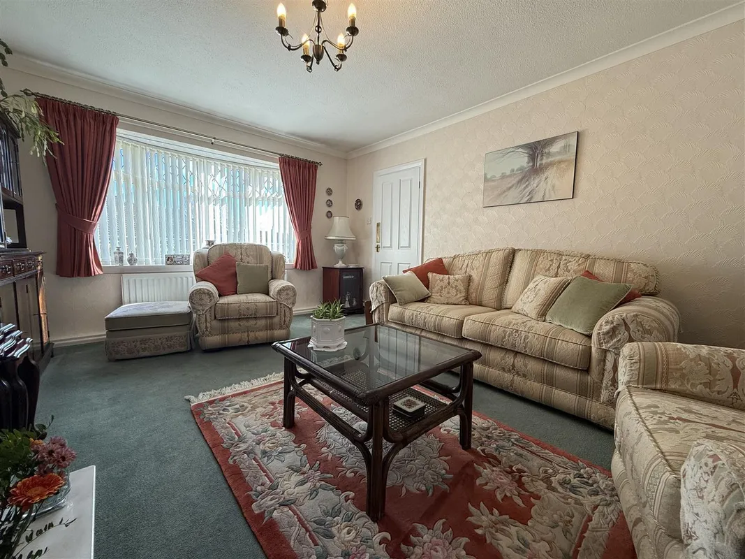 Holmwood Drive, Meanwood, LS6
