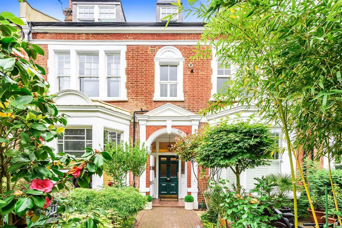 Brondesbury Road, London, NW6