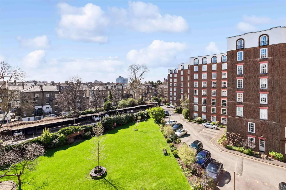 North End House, Fitzjames Avenue, London, W14