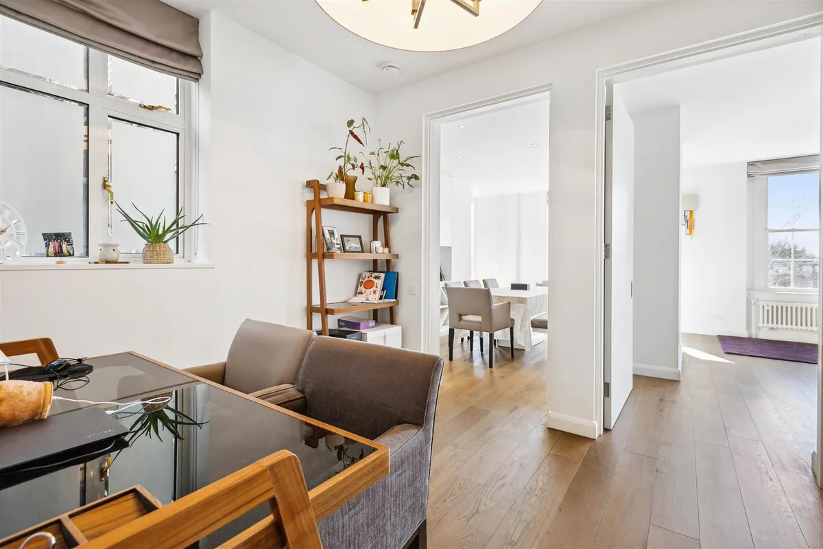 North End House, Fitzjames Avenue, London, W14