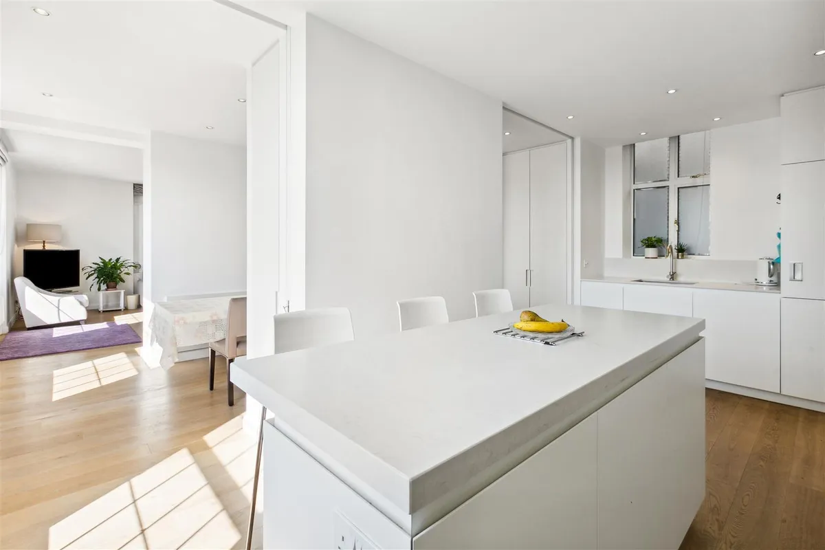 North End House, Fitzjames Avenue, London, W14