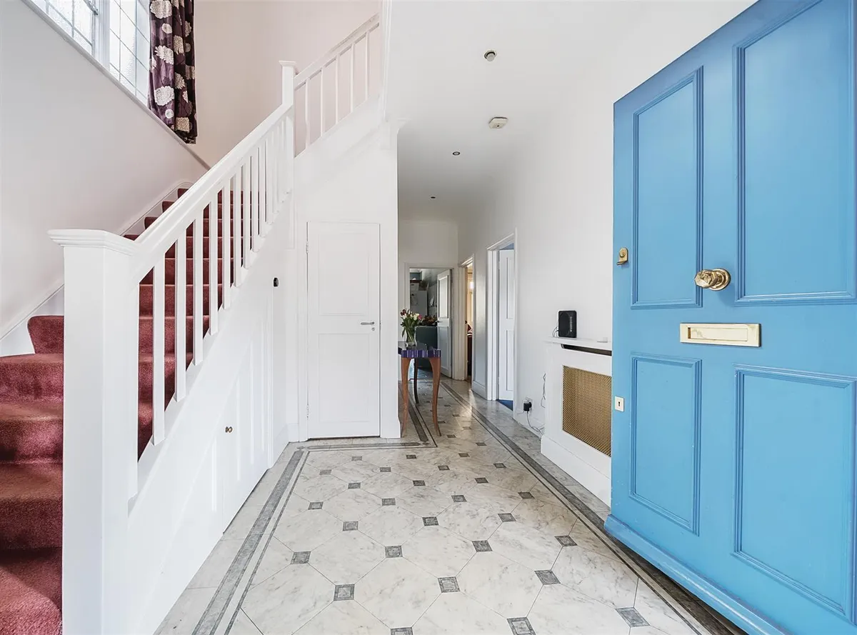 Staverton Road, London, NW2