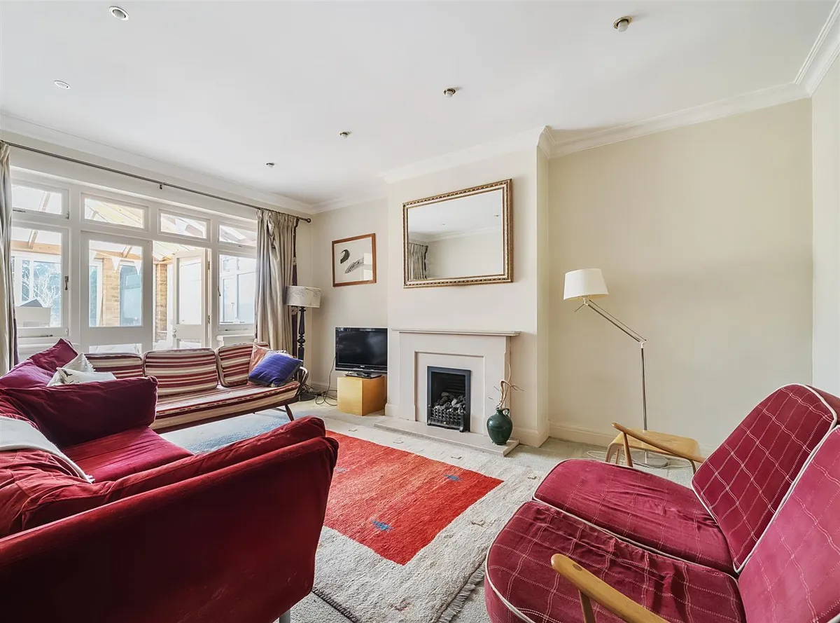 Staverton Road, London, NW2