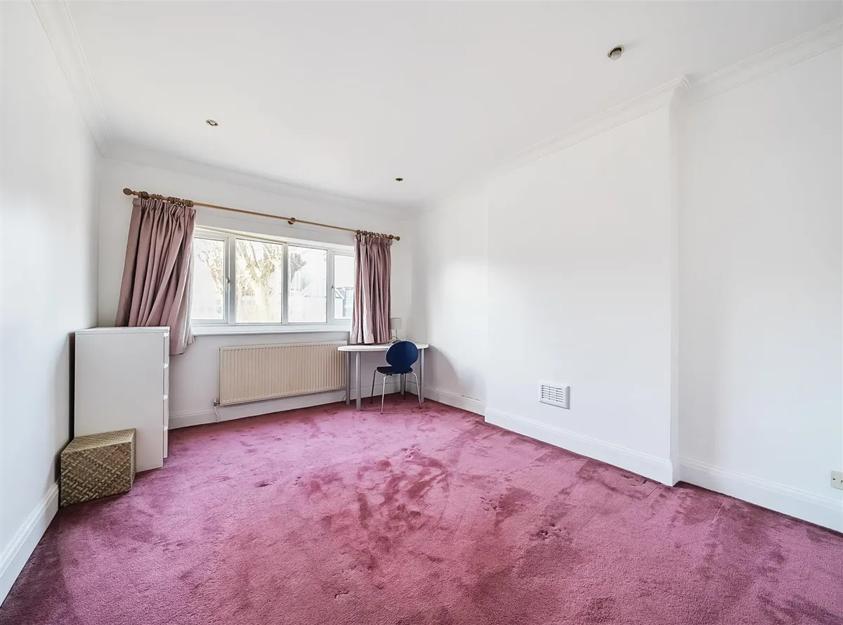 Staverton Road, London, NW2
