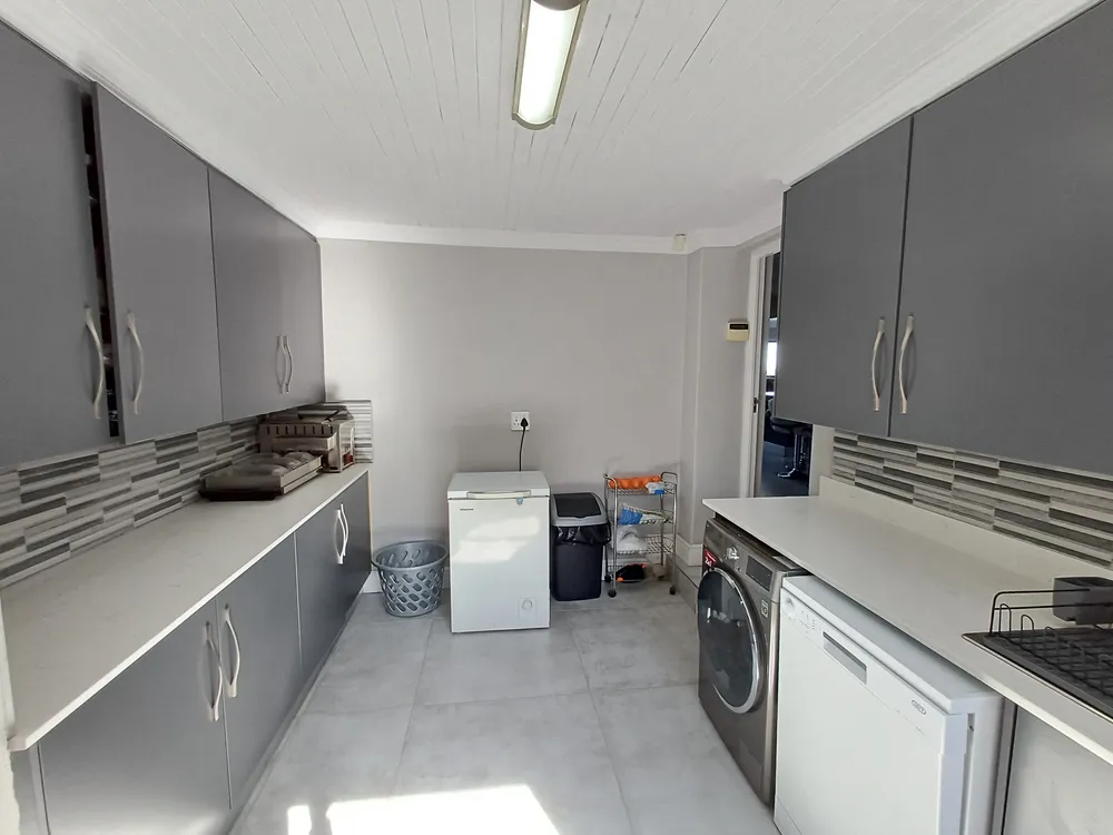 South Africa, Western Cape, Dana Bay, A. Ferox Street, 16
