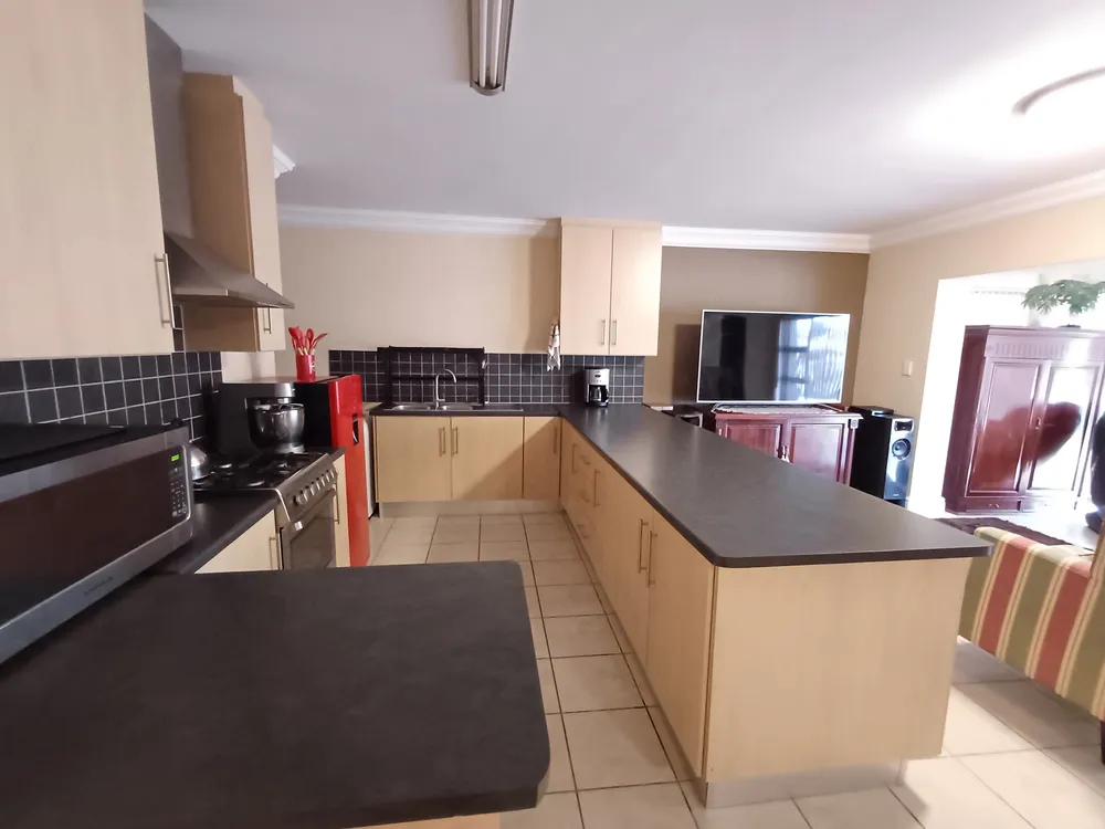South Africa, Western Cape, Dana Bay, A. Ferox Street, 16