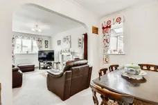 Danella Crescent, Wrenthorpe, WAKEFIELD