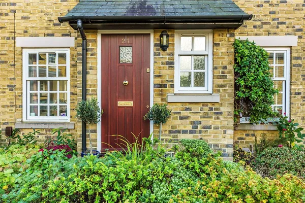 Warrenne Way, Reigate, RH2 photo 18