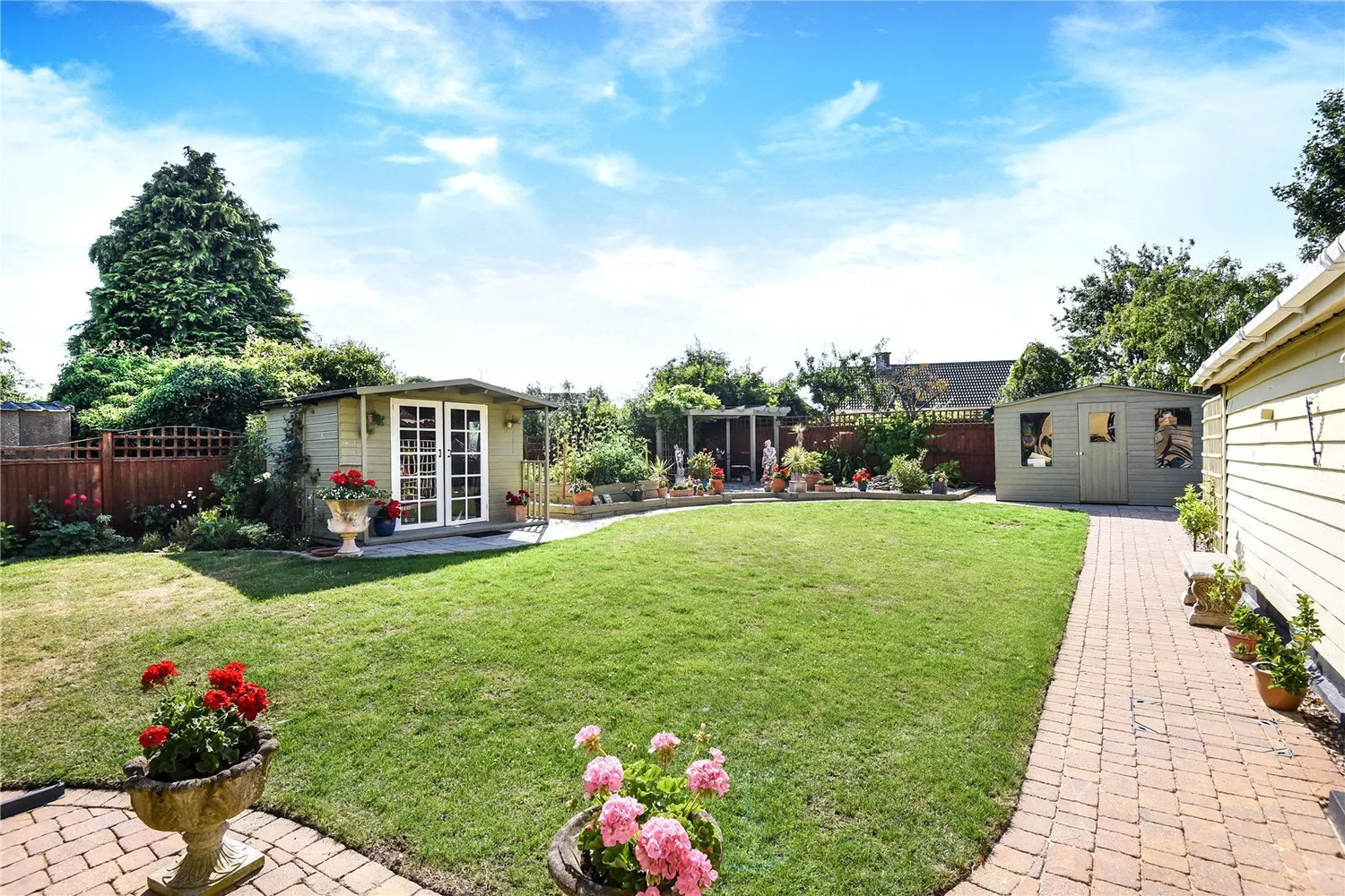 Cemetery Road, Wickhambrook, CB8 photo 8