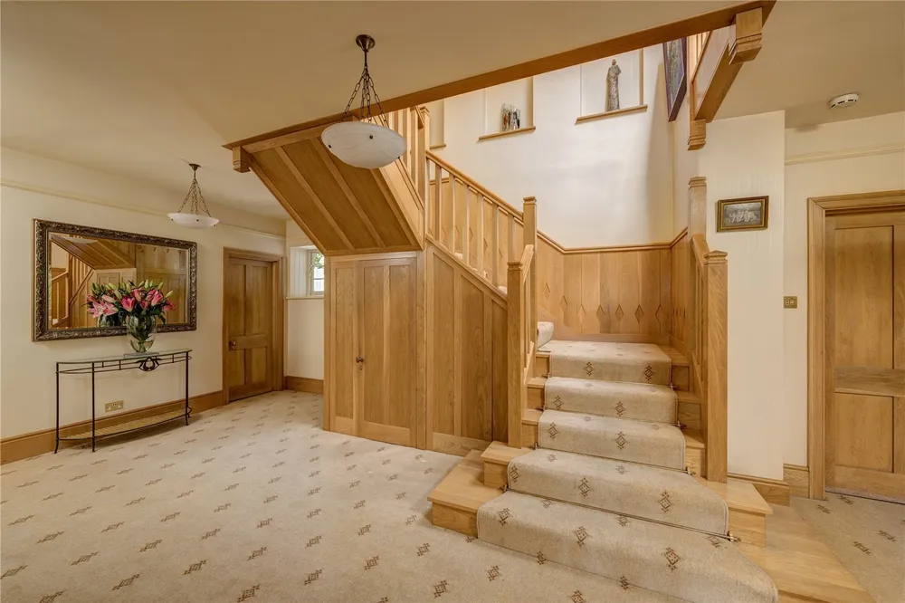 Vicarage Lane, Bovingdon, HP3