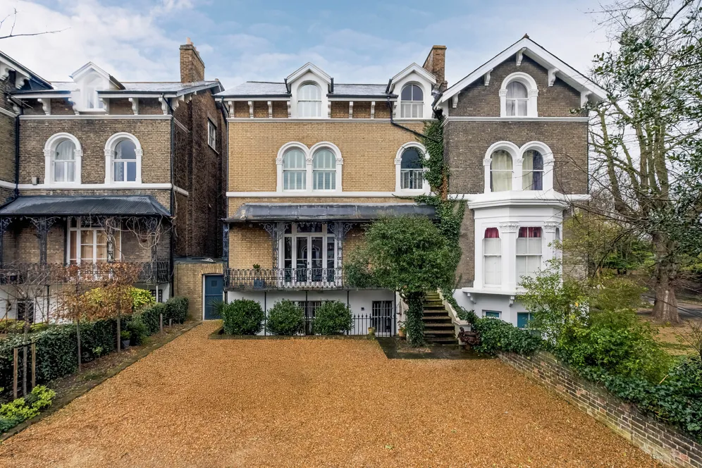 Kidbrooke Park Road, London, SE3 photo 2