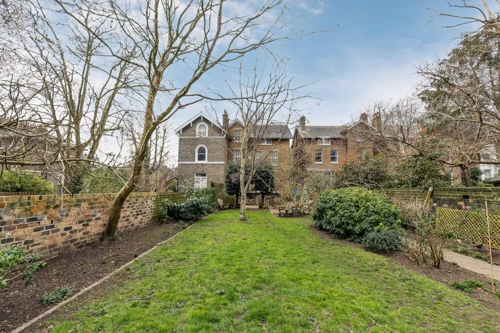 Kidbrooke Park Road, London, SE3 photo 3