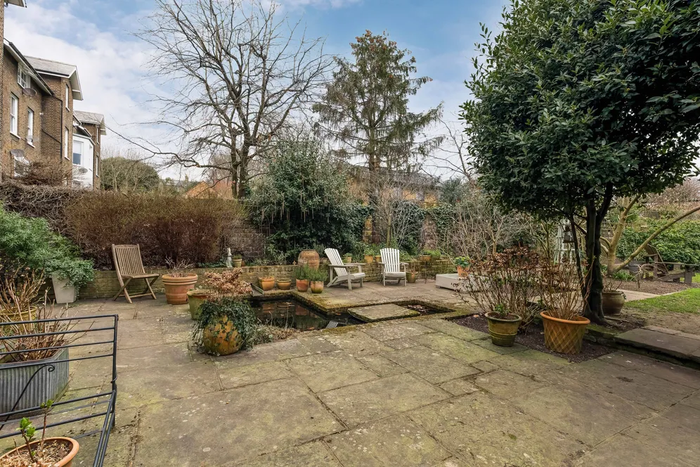 Kidbrooke Park Road, London, SE3 photo 38