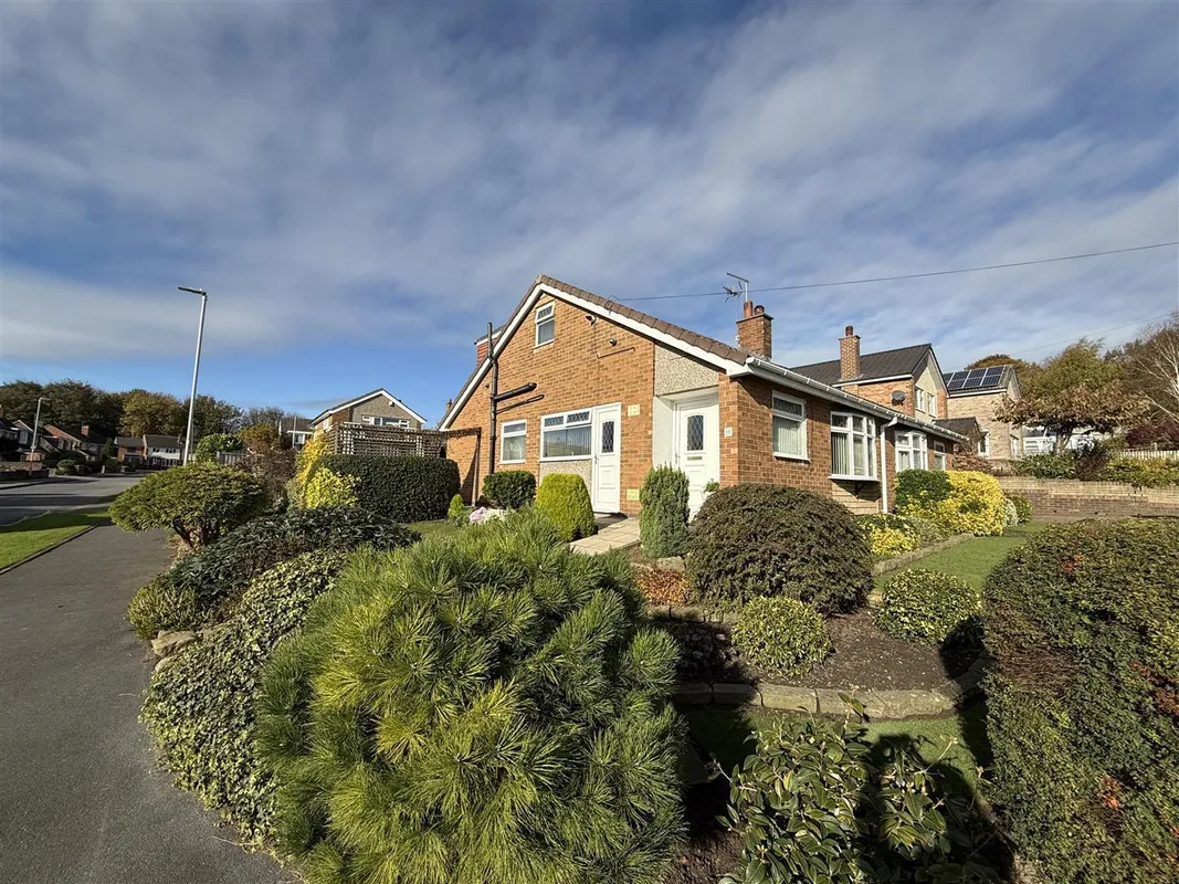 Holmwood Drive, Meanwood, LS6