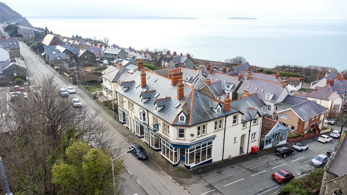 Bangor Road, Penmaenmawr, Conwy, LL34