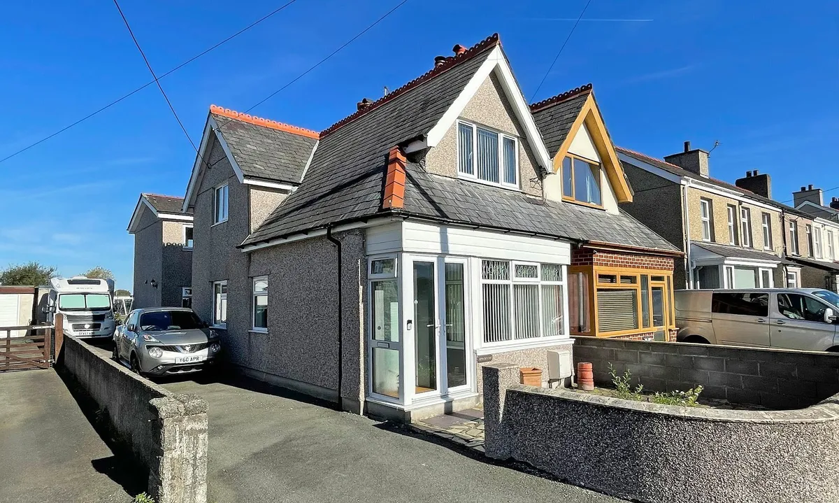 Bethel, Caernarfon, Gwynedd, LL55
