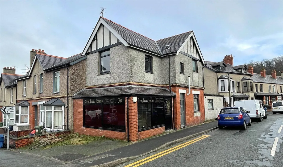 Orme Road, Bangor, Gwynedd, LL57