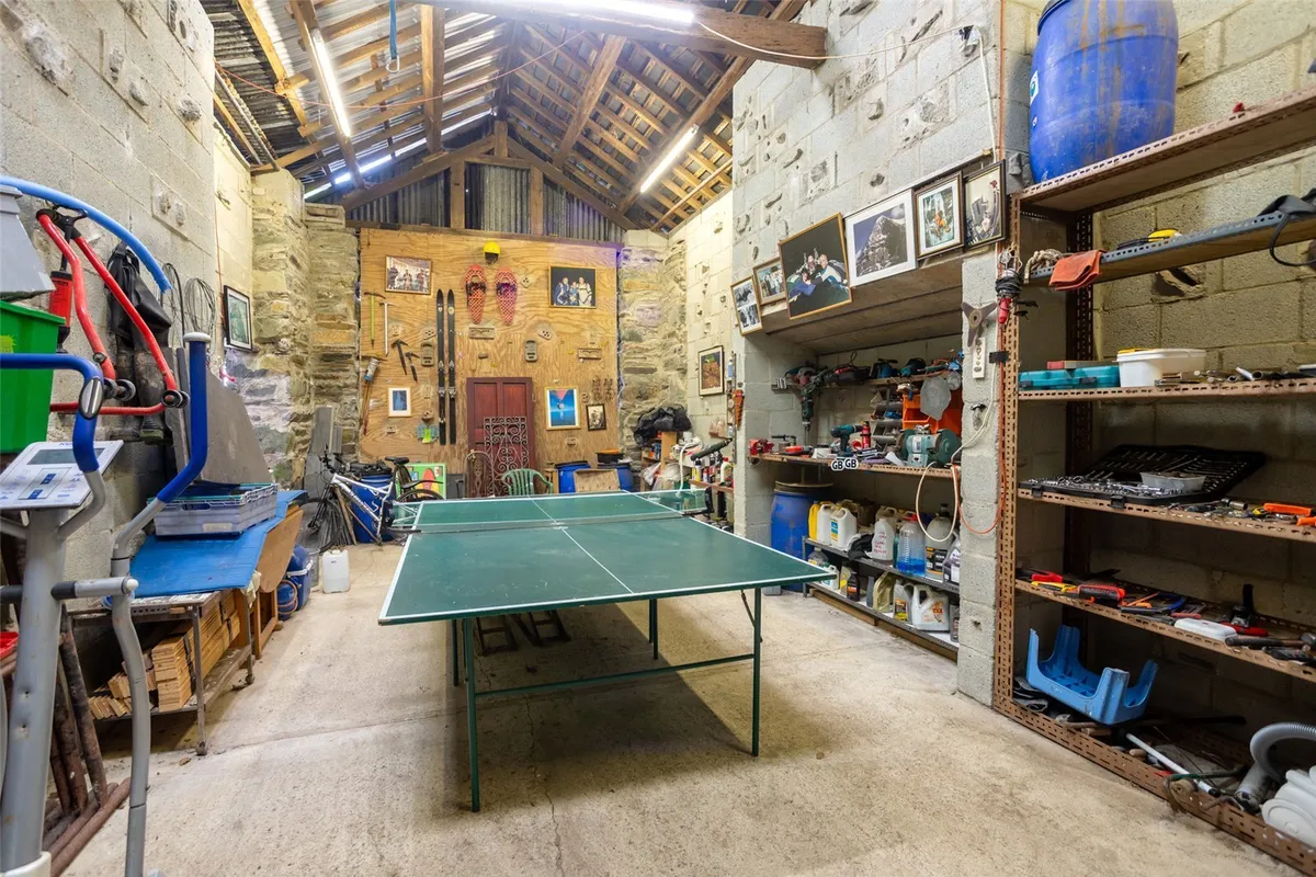 Tremadog, Porthmadog, Gwynedd, LL49