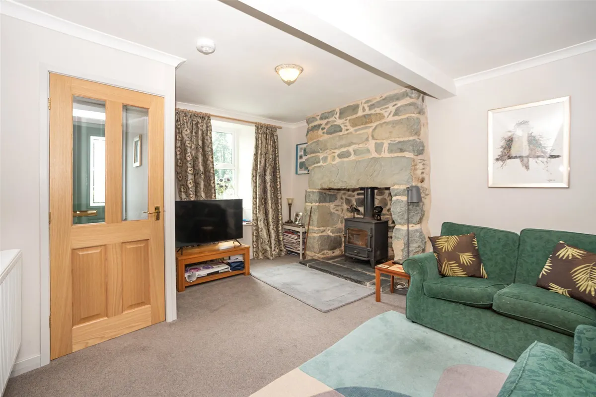 Tremadog, Porthmadog, Gwynedd, LL49