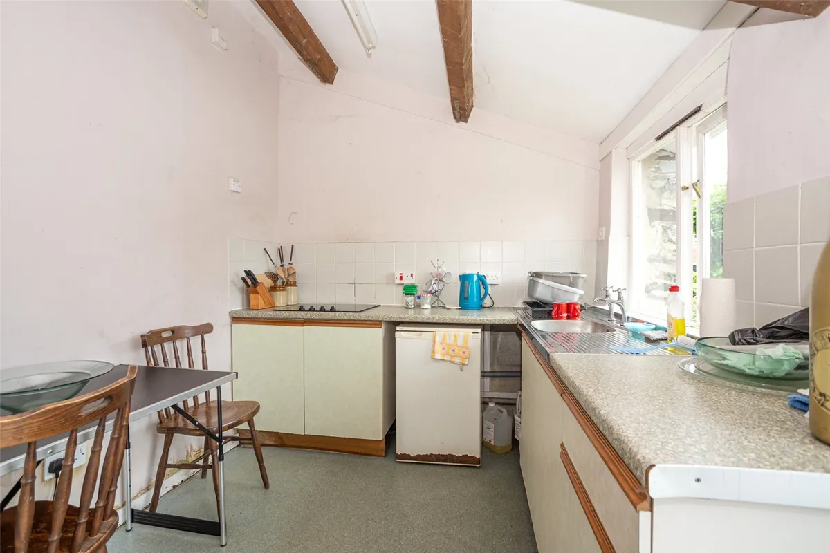 Tremadog, Porthmadog, Gwynedd, LL49