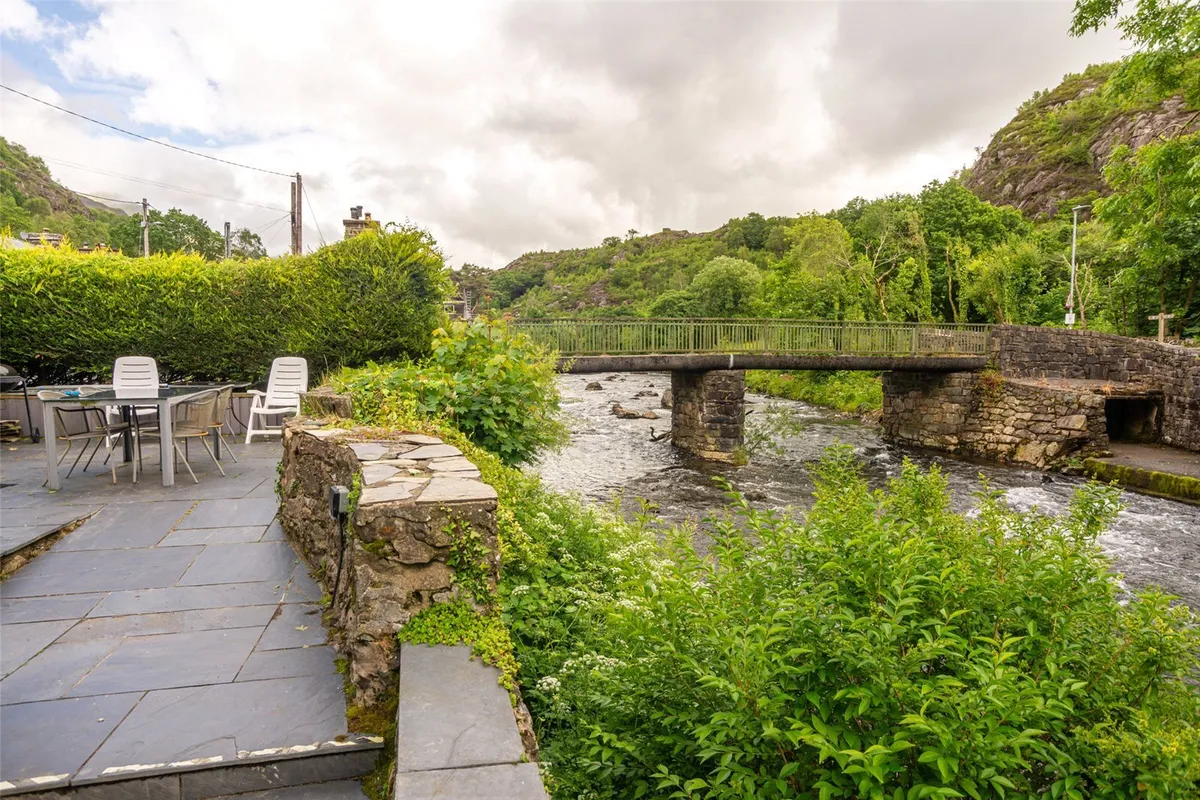 Gwynant Street, Beddgelert, Caernarfon, Gwynedd, LL55