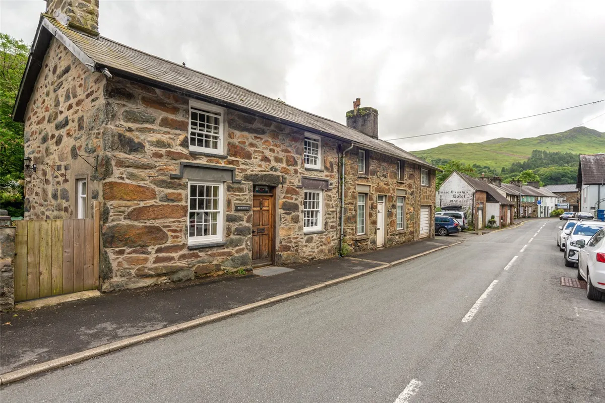 Gwynant Street, Beddgelert, Caernarfon, Gwynedd, LL55