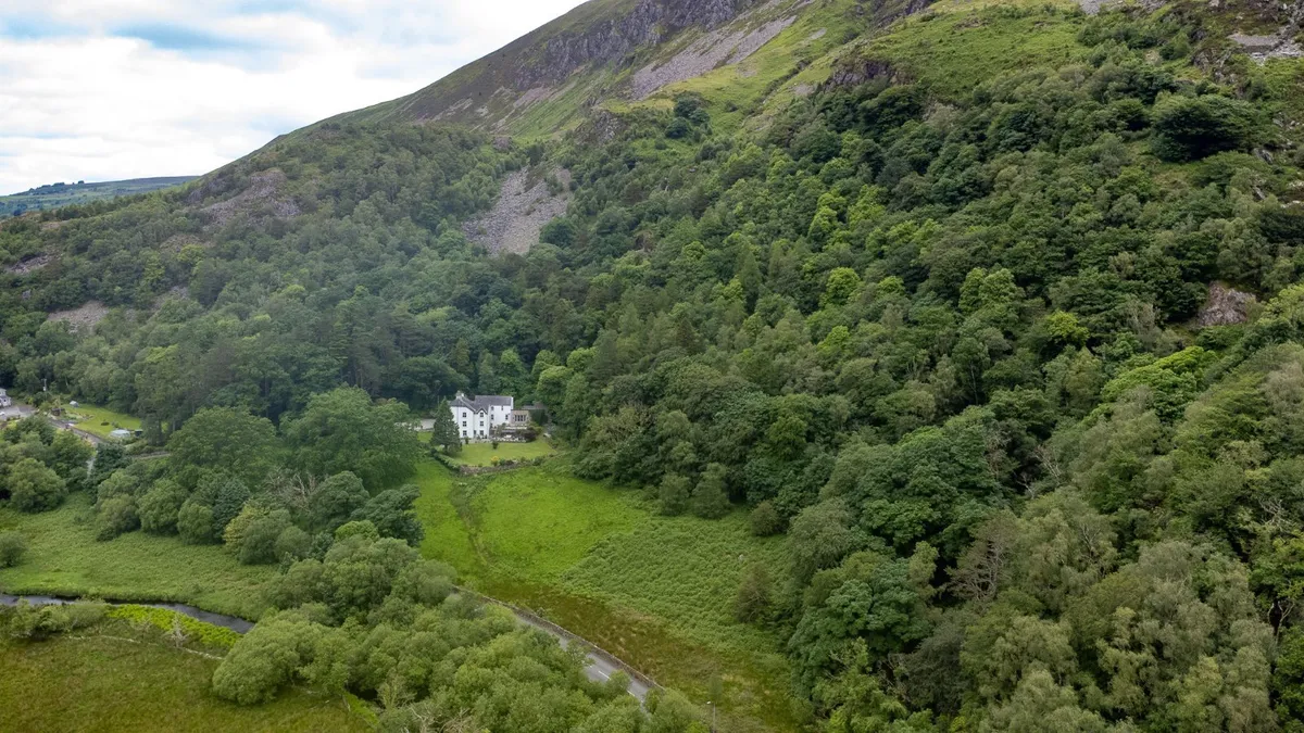 Betws Garmon, Caernarfon, Gwynedd, LL54