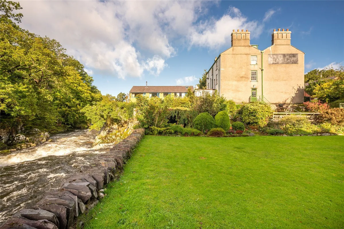 Ogwen Terrace, High Street, Bethesda, Gwynedd, LL57