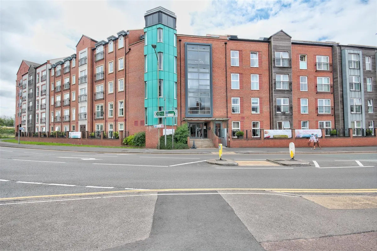 Avon House, Welland Place, Market Harborough