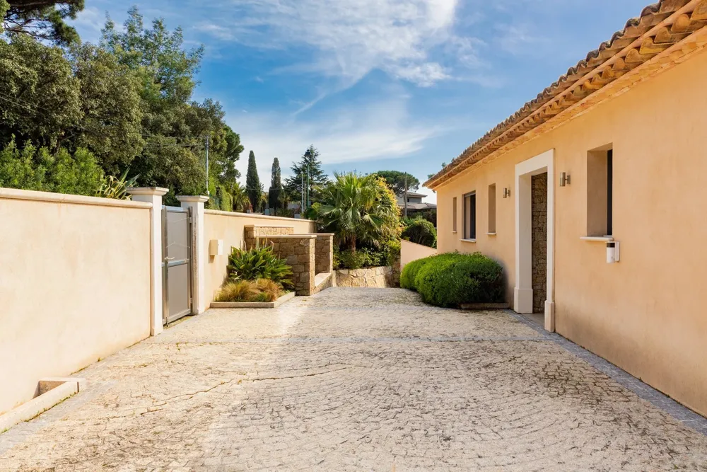 Sainte-Maxime, 83120, France