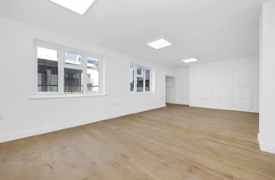 Property Photo 33