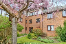 Lawnsmead Gardens, Newport Pagnell