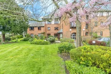 Lawnsmead Gardens, Newport Pagnell