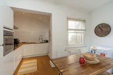 Hawthorn Road, London, N8 photo 6