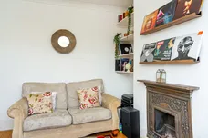 Hawthorn Road, London, N8 photo 20
