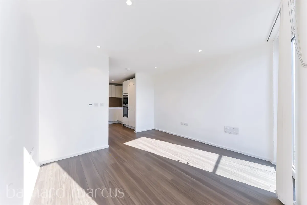 Buckhold Road, London