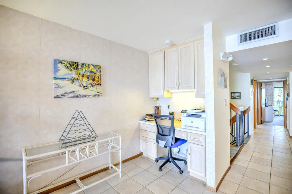 1133 W Ocean Dr, Key Colony Beach, FL 33051