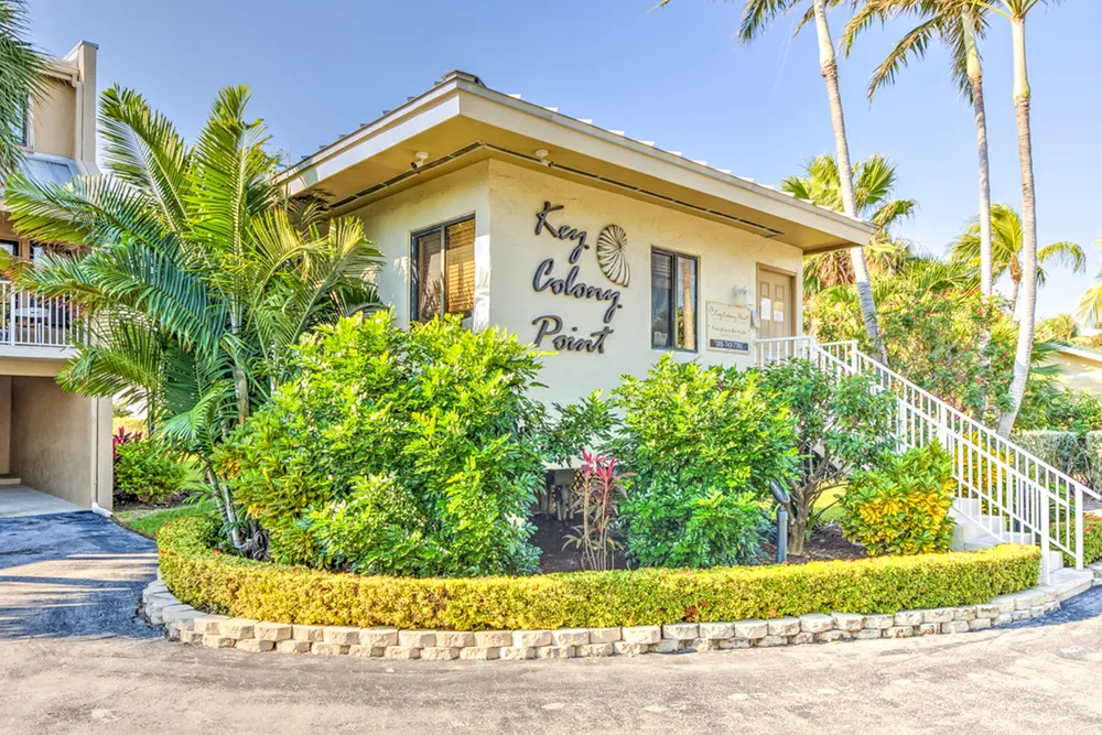 1133 W Ocean Dr, Key Colony Beach, FL 33051