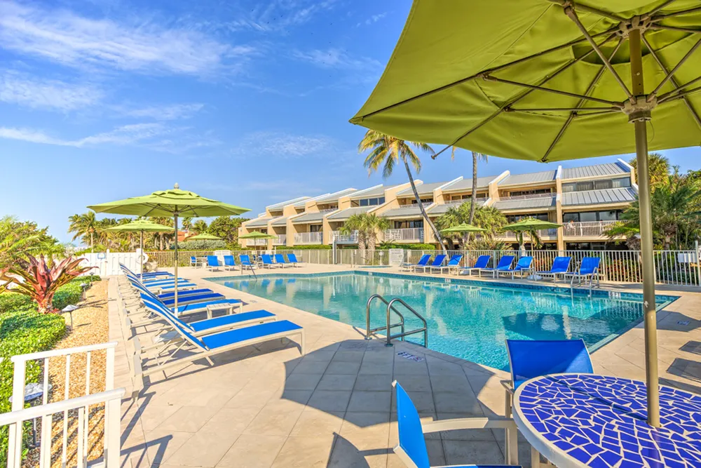 1133 W Ocean Dr, Key Colony Beach, FL 33051