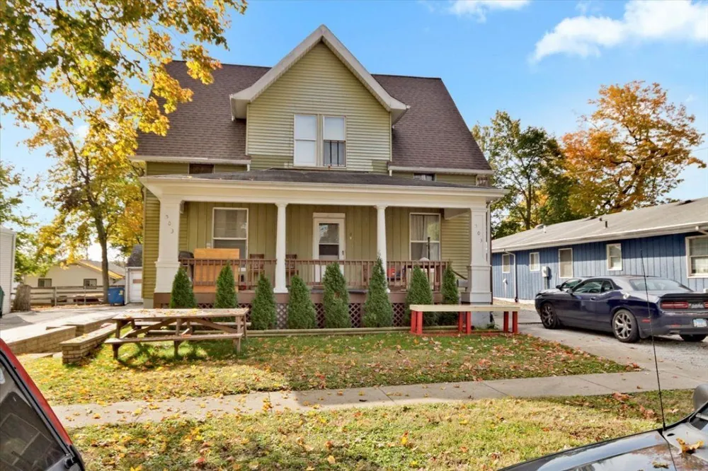 503 E Mulberry St, Normal, IL 61761