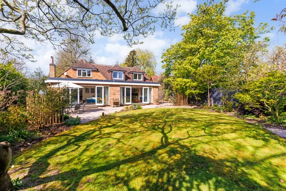 The Avenue, The Abbotsbrook, Bourne End, SL8